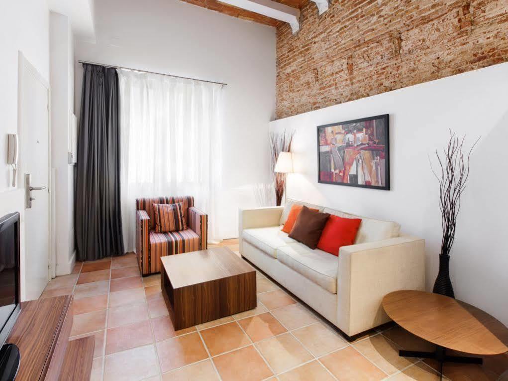 Apartamento Weflating Gracia Barcelona Exterior foto