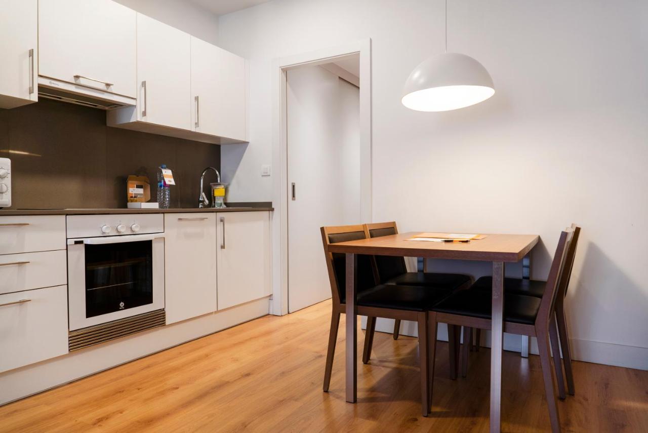 Apartamento Weflating Gracia Barcelona Exterior foto