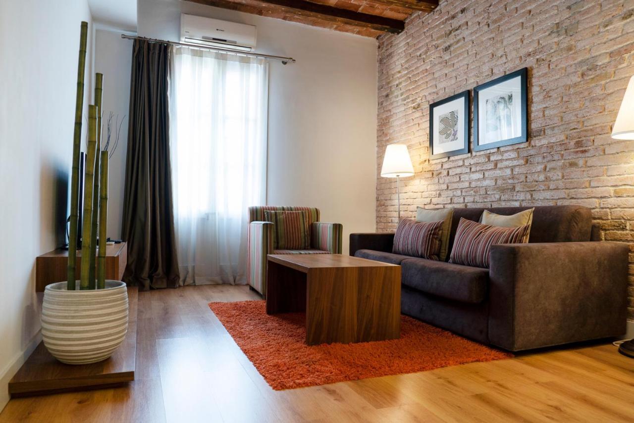 Apartamento Weflating Gracia Barcelona Exterior foto